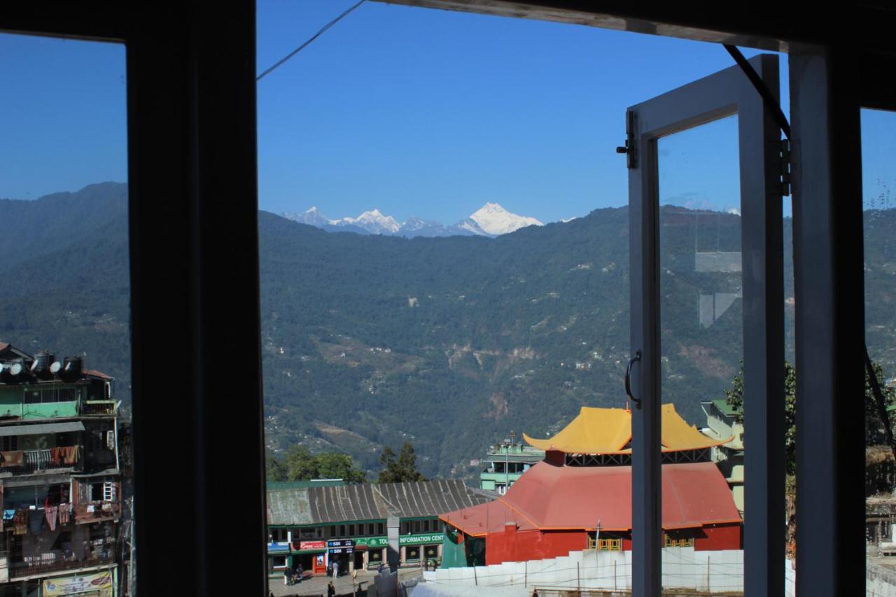 Zero To One Stay Khandroling Gangtok Εξωτερικό φωτογραφία